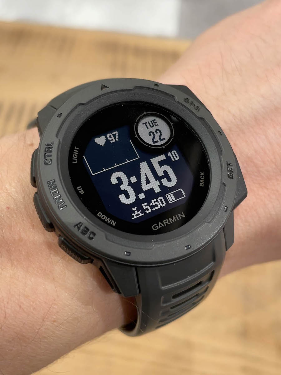 Test: Garmin Instinct smartwatch